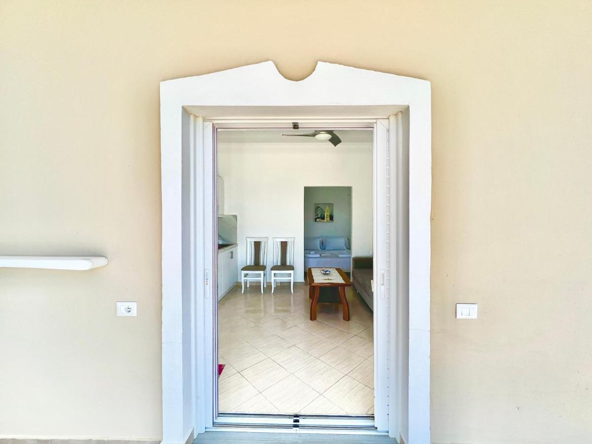 Propery Under Renovation Apartment Sarande Luaran gambar