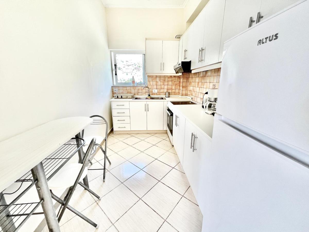 Propery Under Renovation Apartment Sarande Luaran gambar